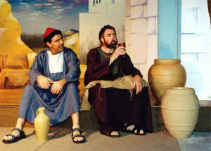 bfua9904l.JPG (68990 bytes)