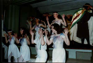 sfts03l.jpg (53359 bytes)