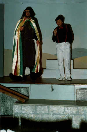 sfts06l.jpg (61957 bytes)