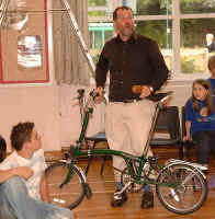 joseph9caanan.jpg (62980 bytes)