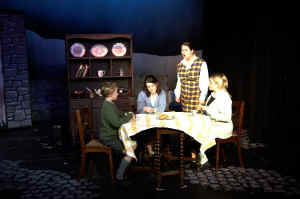 WDTWBreakfastl.jpg (45045 bytes)