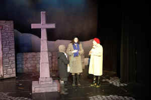 WDTWVillageSquarel.jpg (36151 bytes)